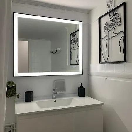 Acropolis Hill Apartment