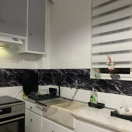 Acropolis Hill Apartment